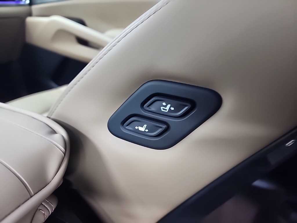 KIA Sorento 2025 Blanco - Importación desde Corea - HF Imports Iquique - Foto 14