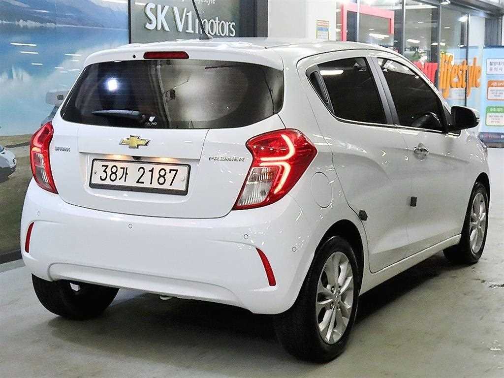 Chevrolet Spark - Vista 5