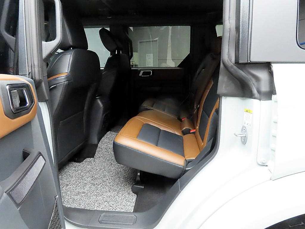 Ford Bronco - Vista 6