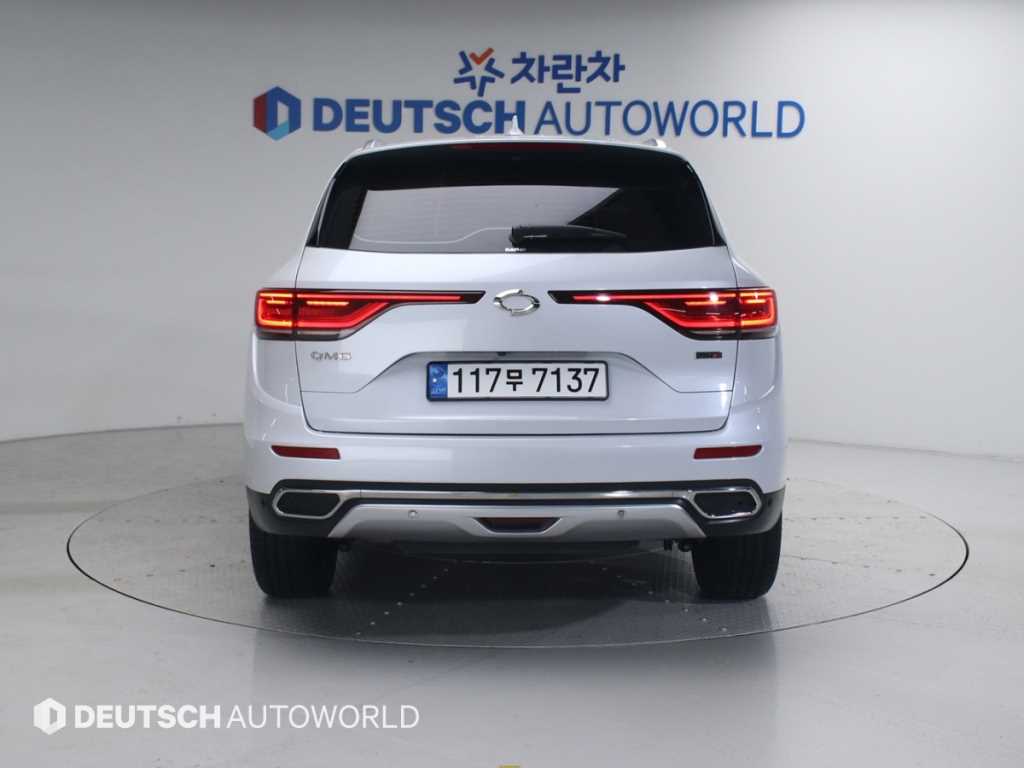 SAMSUNG QM6 - Vista 4