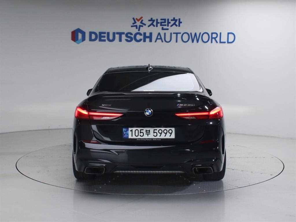 BMW 2 series - Vista 4