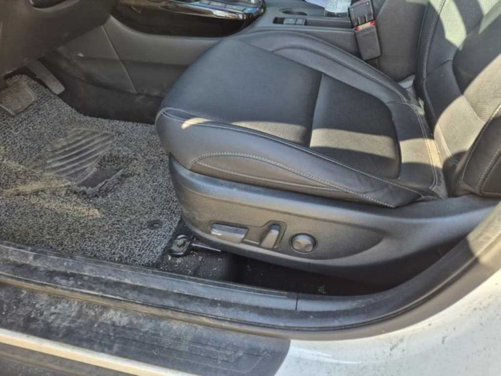 KIA Seltos - Vista 12