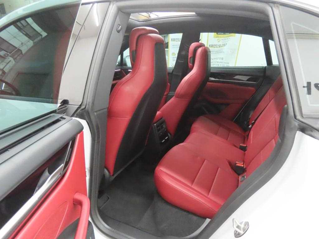 Porsche Macan - Vista 6