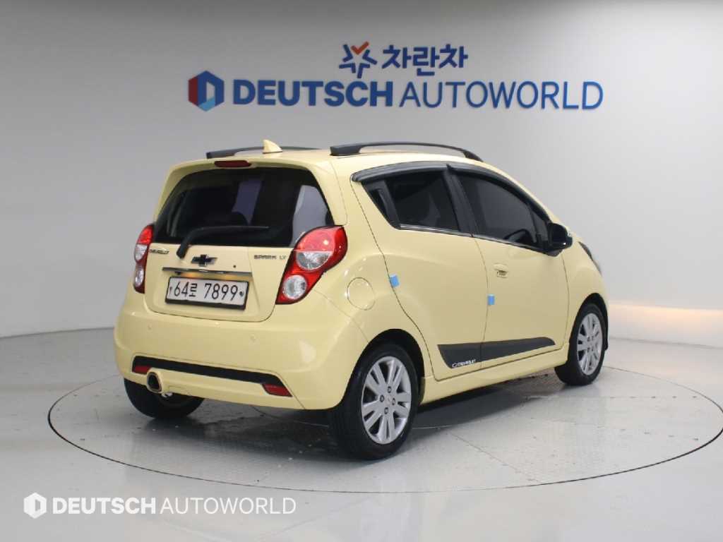 Chevrolet Spark - Vista 2