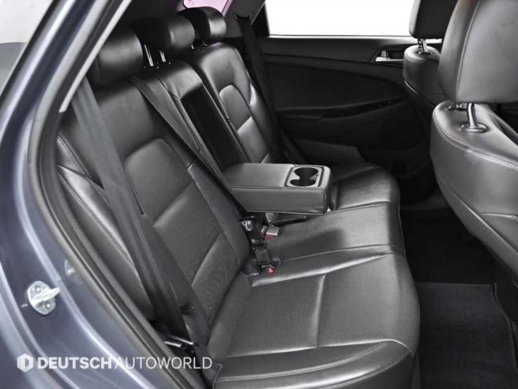 HYUNDAI Tucson - Vista 11