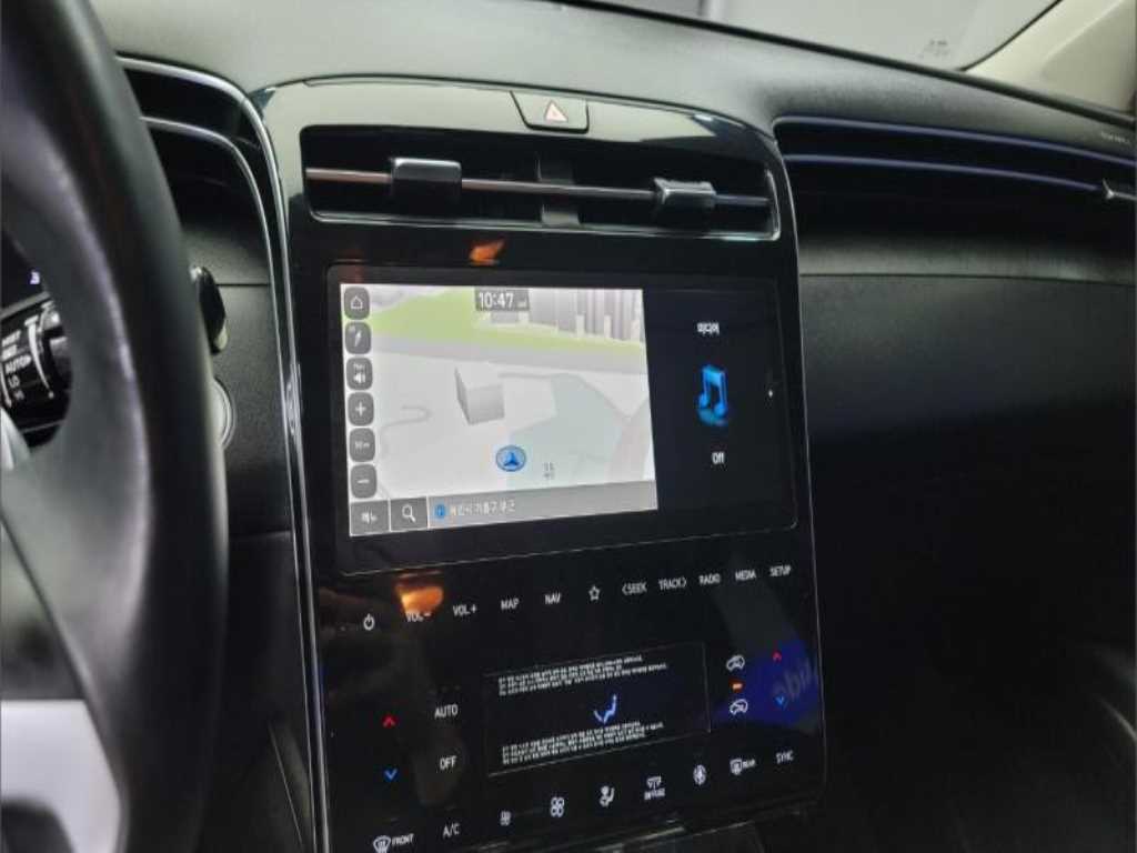 HYUNDAI Tucson - Vista 10