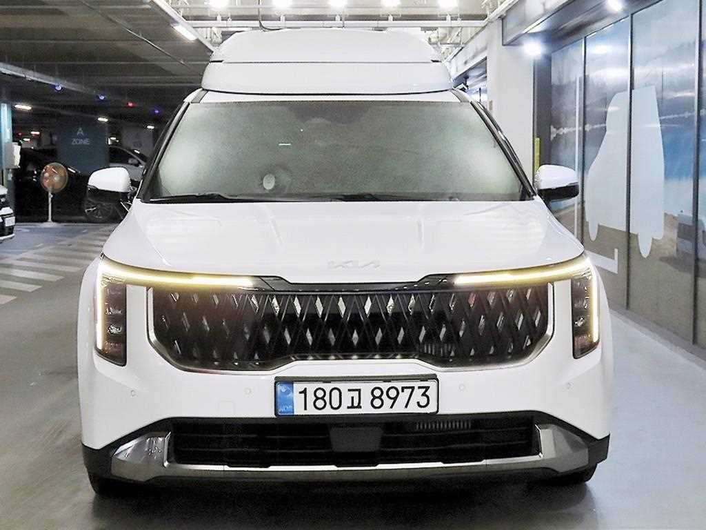 KIA Carnival - Vista 2