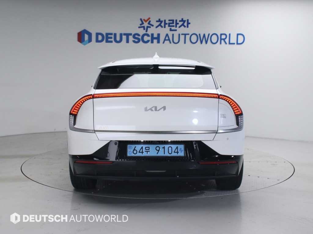 KIA EV6 - Vista 4