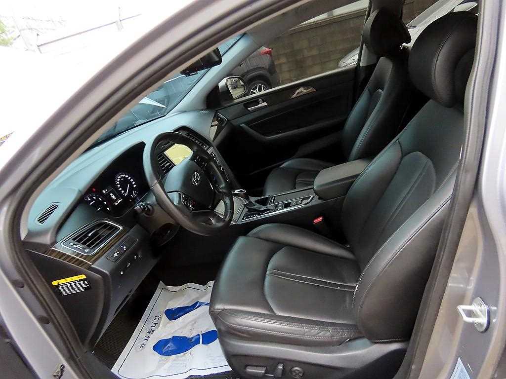 HYUNDAI Sonata - Vista 5