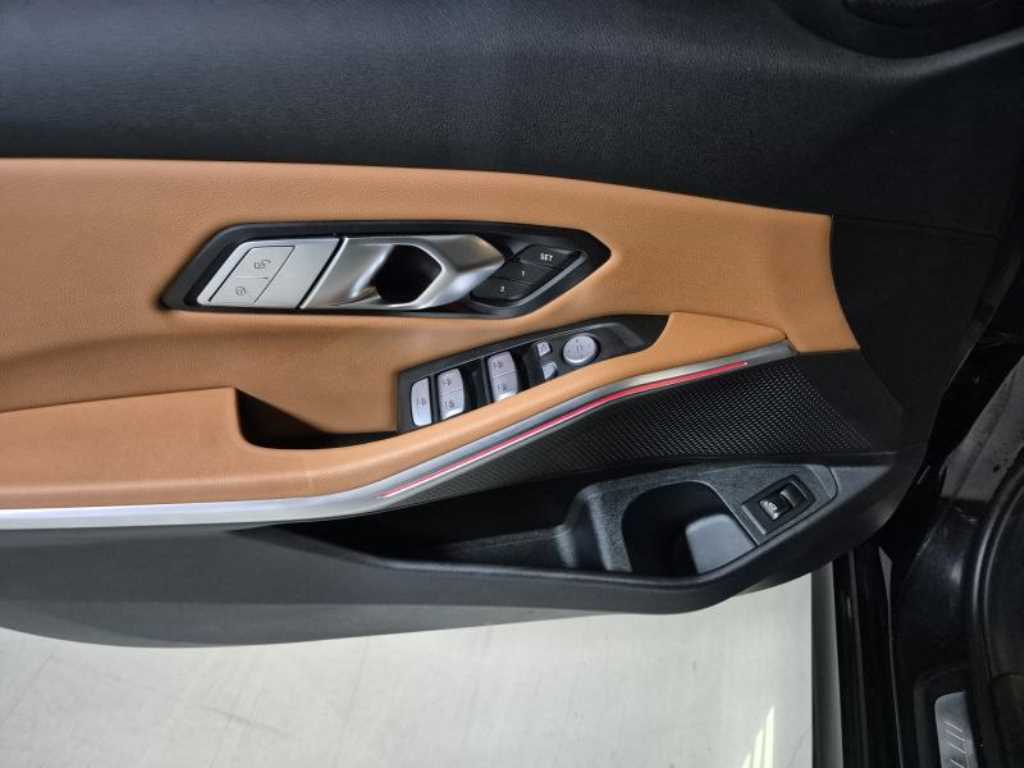 BMW 3 series - Vista 9