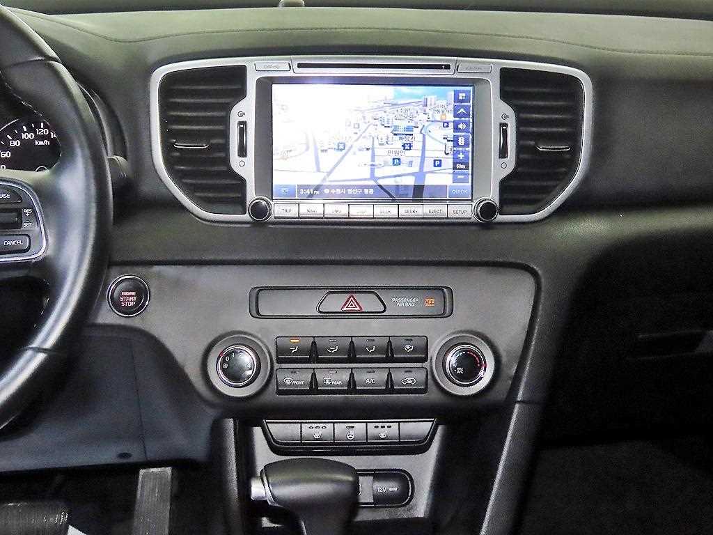 KIA Sportage - Vista 11