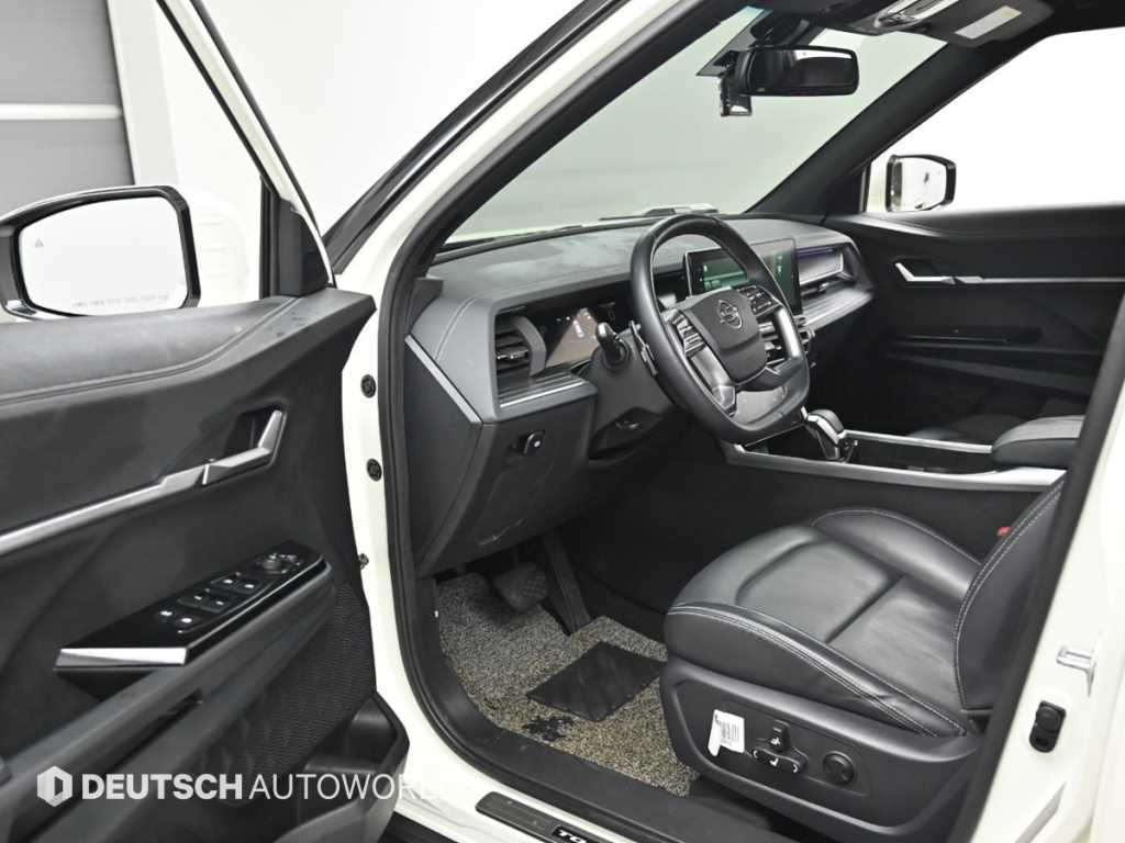 Ssangyong Torres - Vista 11