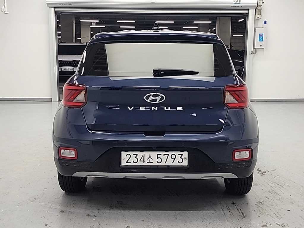 HYUNDAI Venue - Vista 3