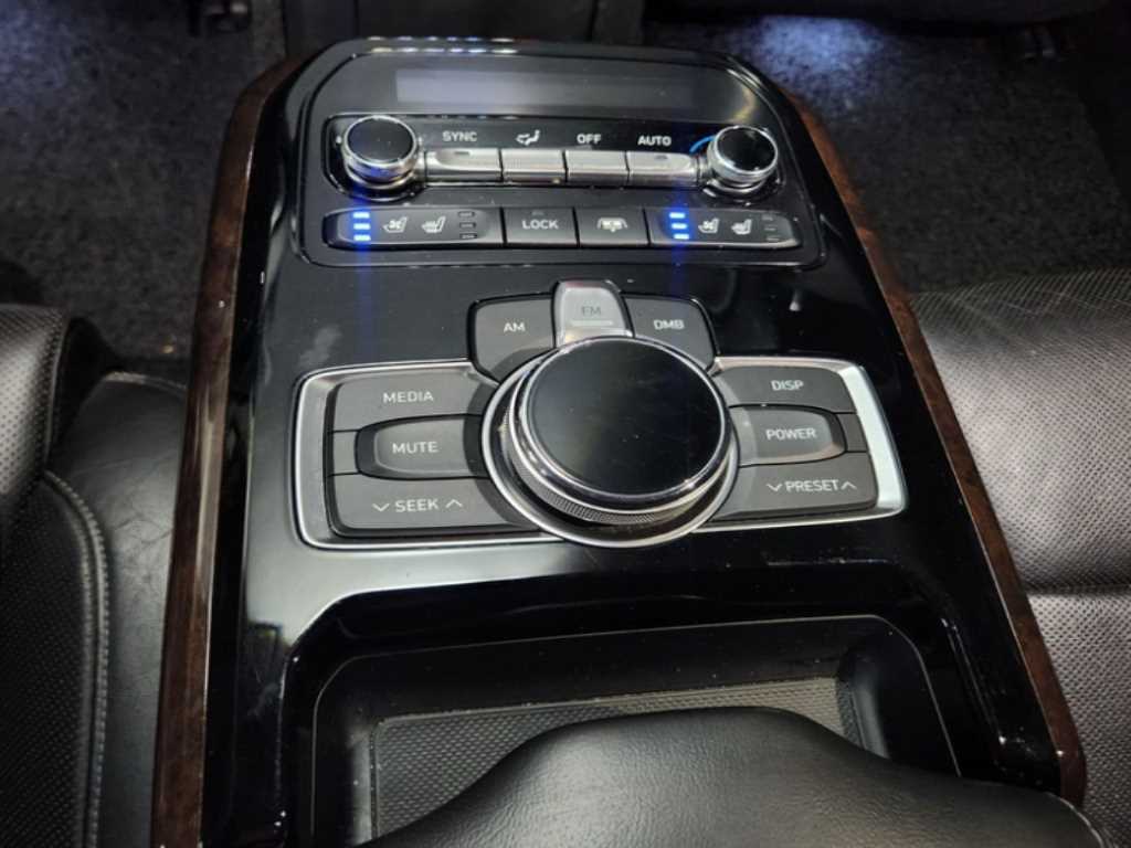 Genesis EQ900 2017 Negro - Importación desde Corea - HF Imports Iquique - Foto 15