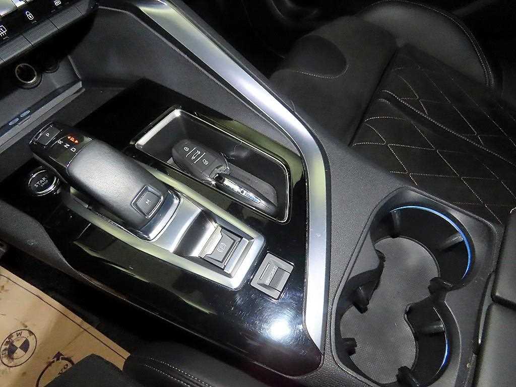 Peugeot 5008 - Vista 12