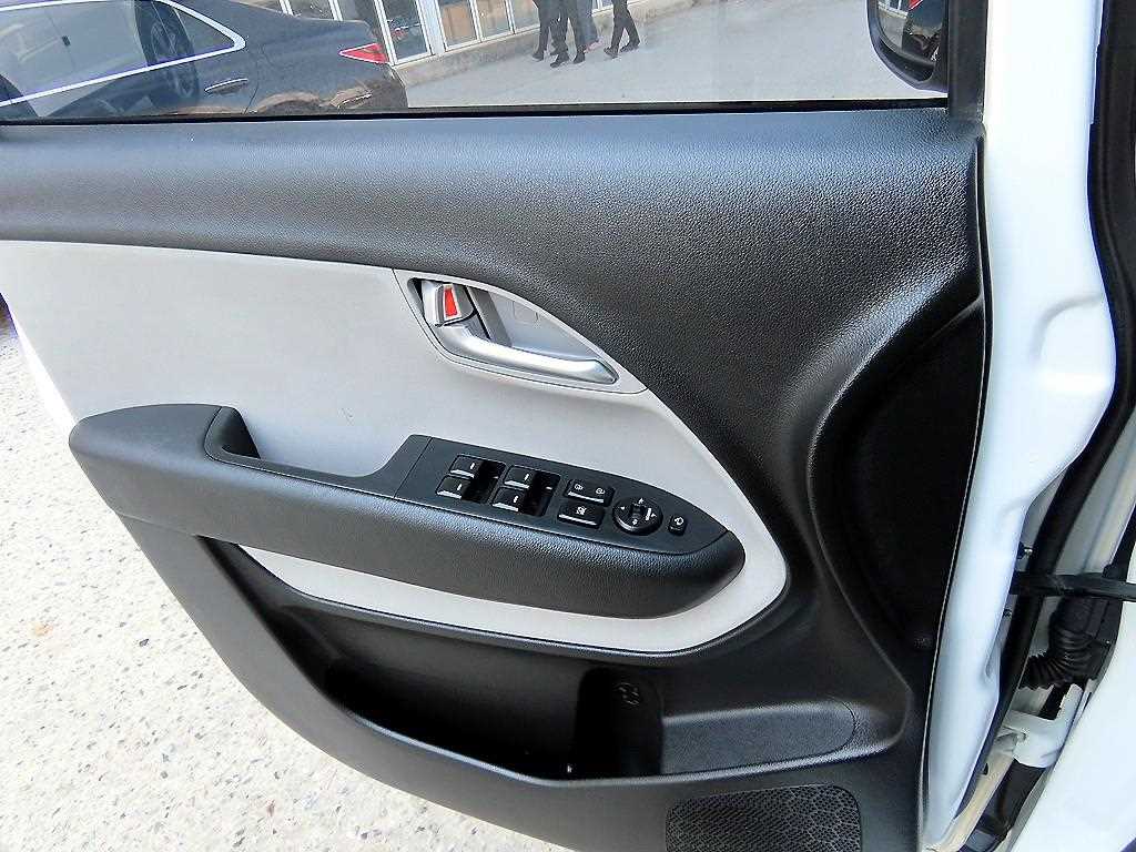 KIA Ray - Vista 11