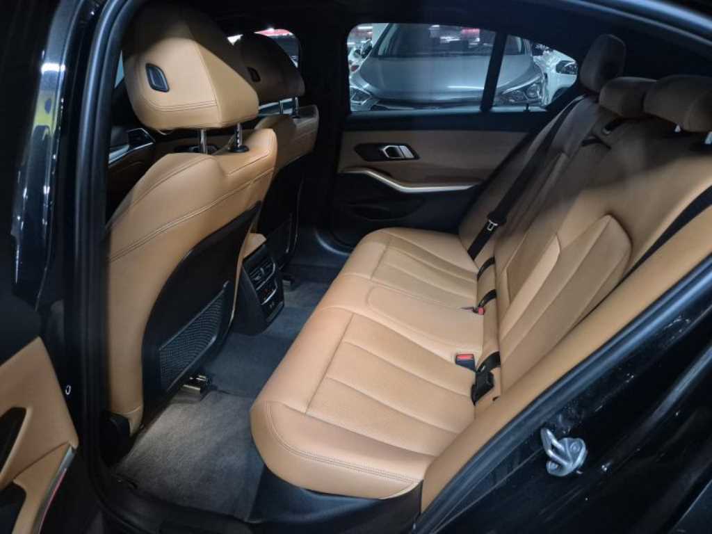 BMW 3 series - Vista 7