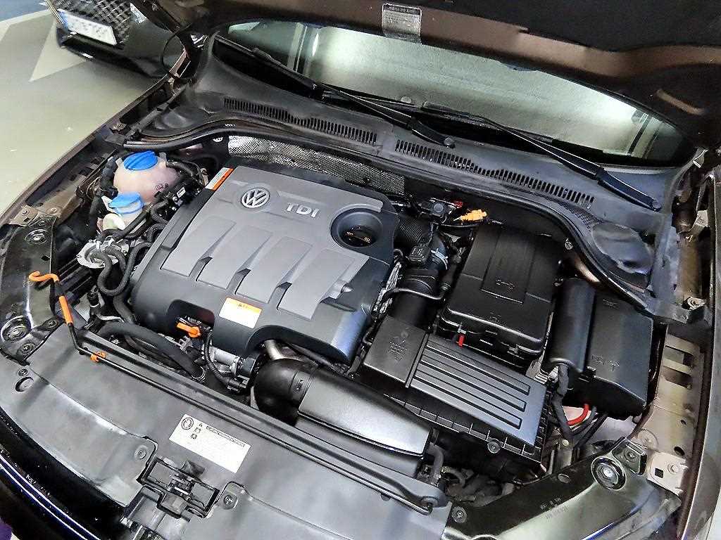 Volkswagen Jetta 2013 Café - Importación desde Corea - HF Imports Iquique - Foto 16