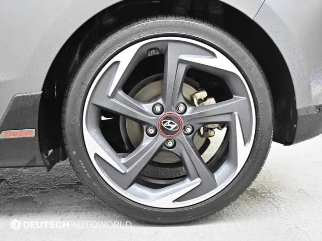 HYUNDAI Veloster - Vista 5