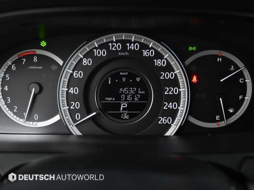 Honda Accord - Vista 8