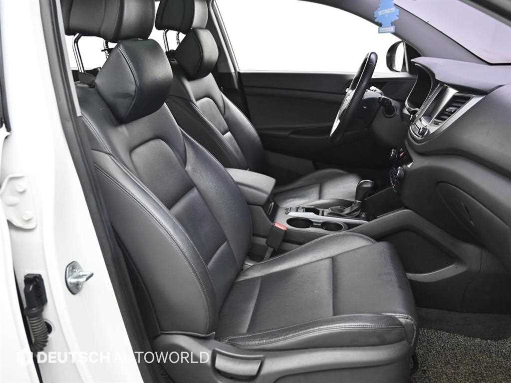 HYUNDAI Tucson - Vista 10