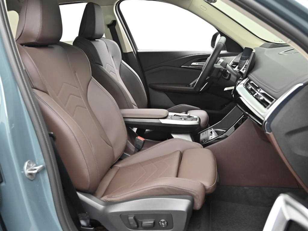 BMW X1 - Vista 10