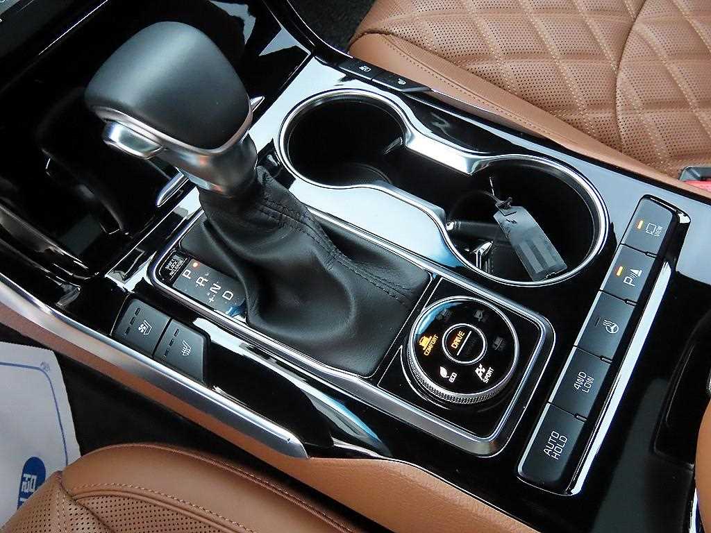 KIA Mohave - Vista 11