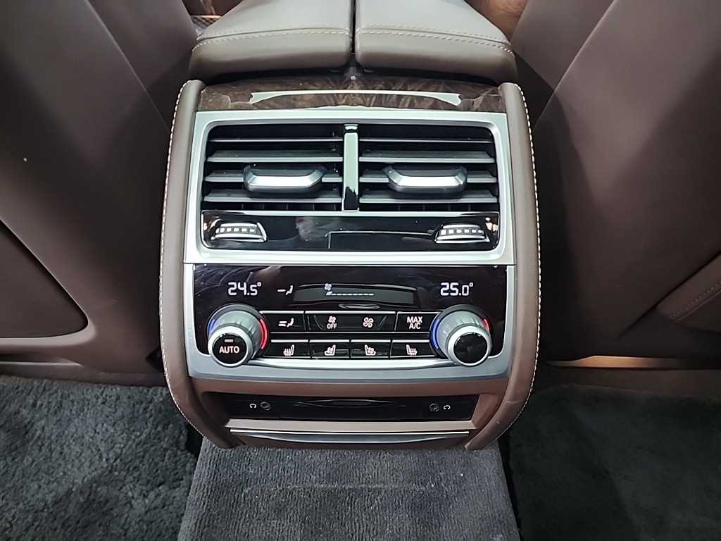 BMW 7 Series 2018 Negro - Importación desde Corea - HF Imports Iquique - Foto 13