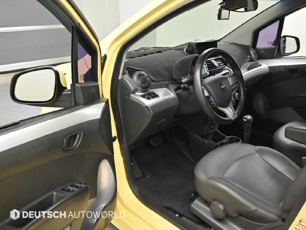Chevrolet Spark - Vista 11