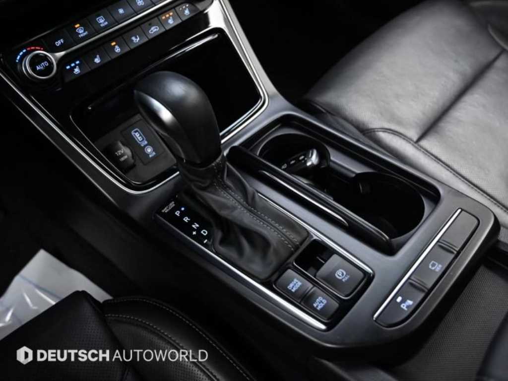 HYUNDAI Grandeur - Vista 9