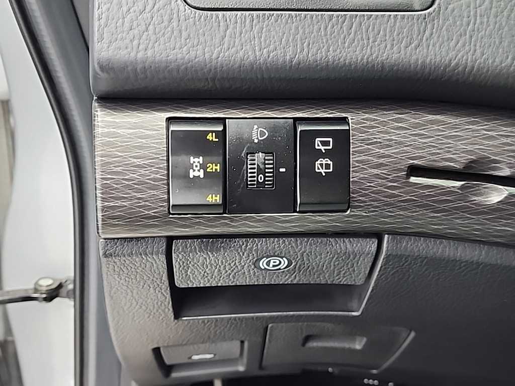 Ssangyong Korando 2018 Plateado - Importación desde Corea - HF Imports Iquique - Foto 18