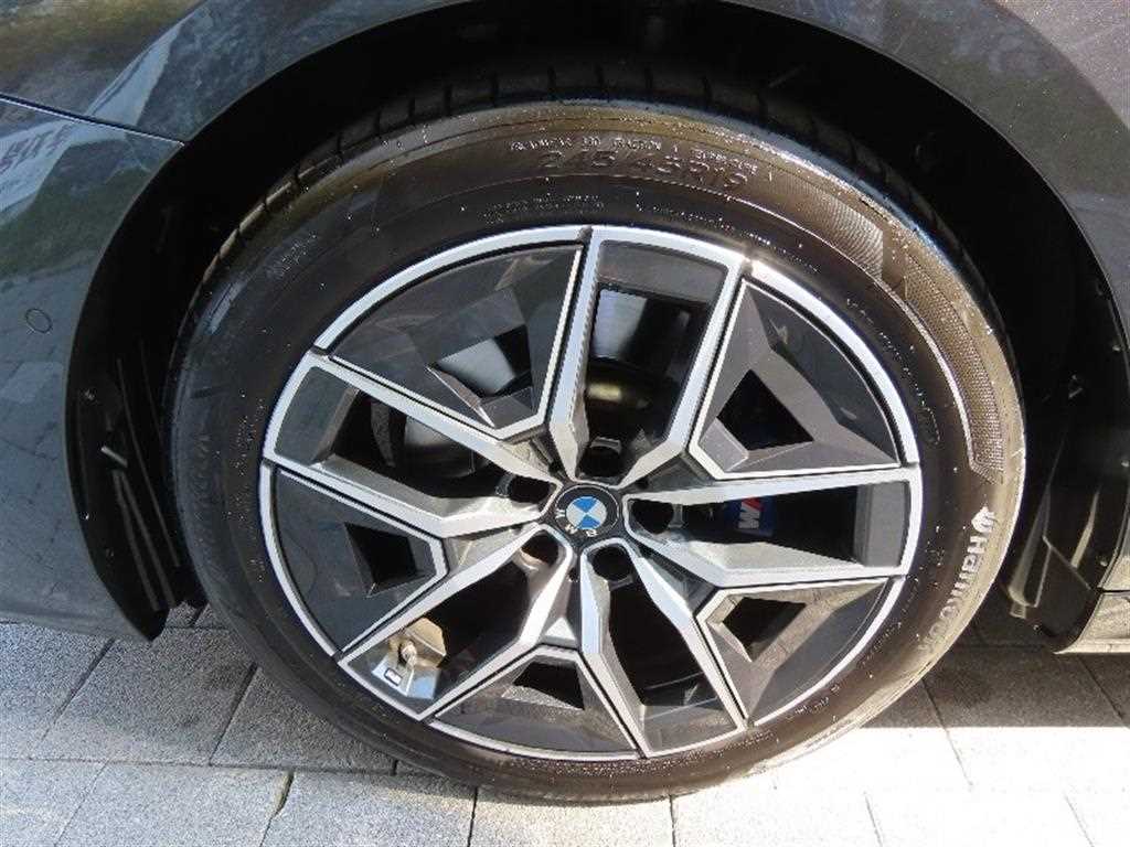 BMW 5 Series 2024 Gris - Importación desde Corea - HF Imports Iquique - Foto 17