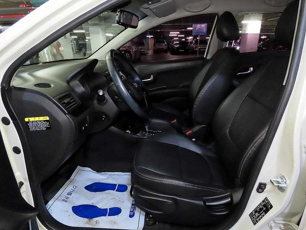 KIA Morning - Vista 6