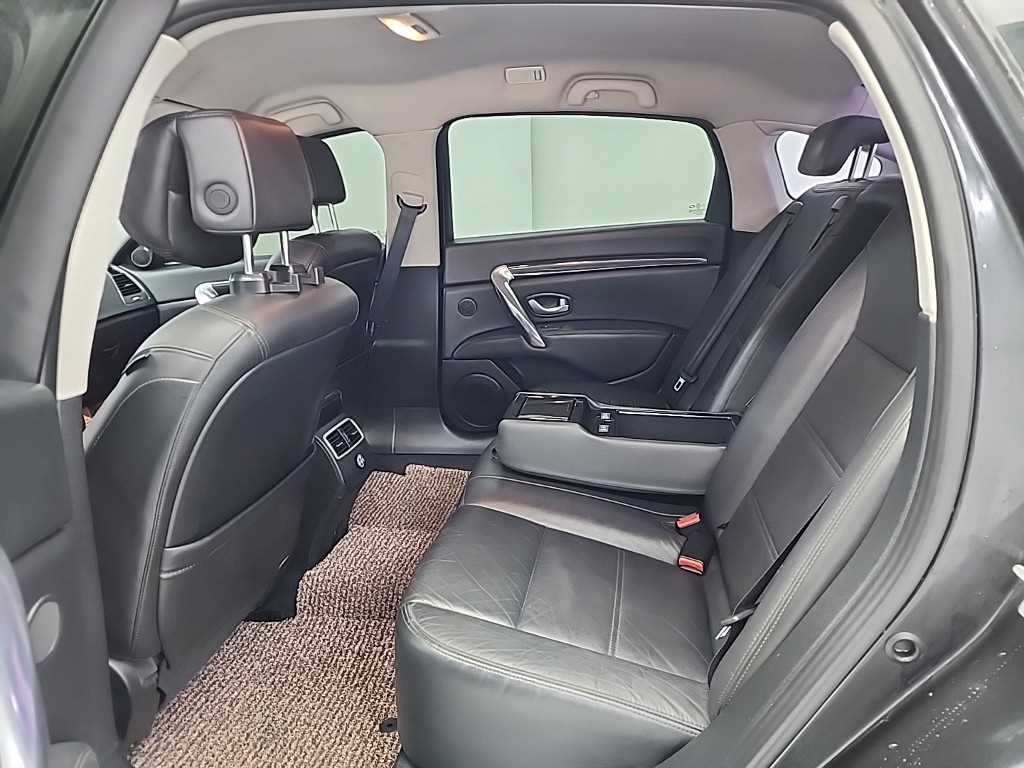 SAMSUNG SM7 - Vista 12