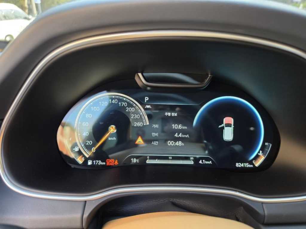 Genesis GV80 - Vista 4