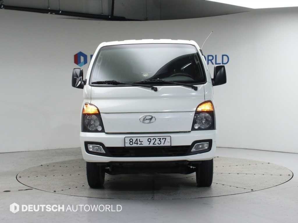 Small Truck Cargo (small) - Vista 3