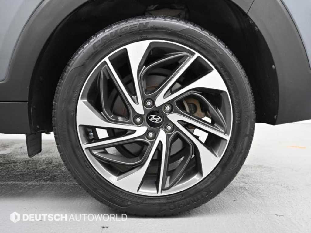 HYUNDAI Tucson - Vista 5