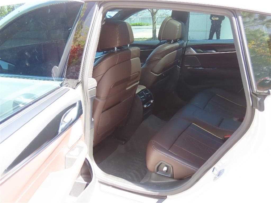 BMW Gran Turismo 2024 Blanco - Importación desde Corea - HF Imports Iquique - Foto 14