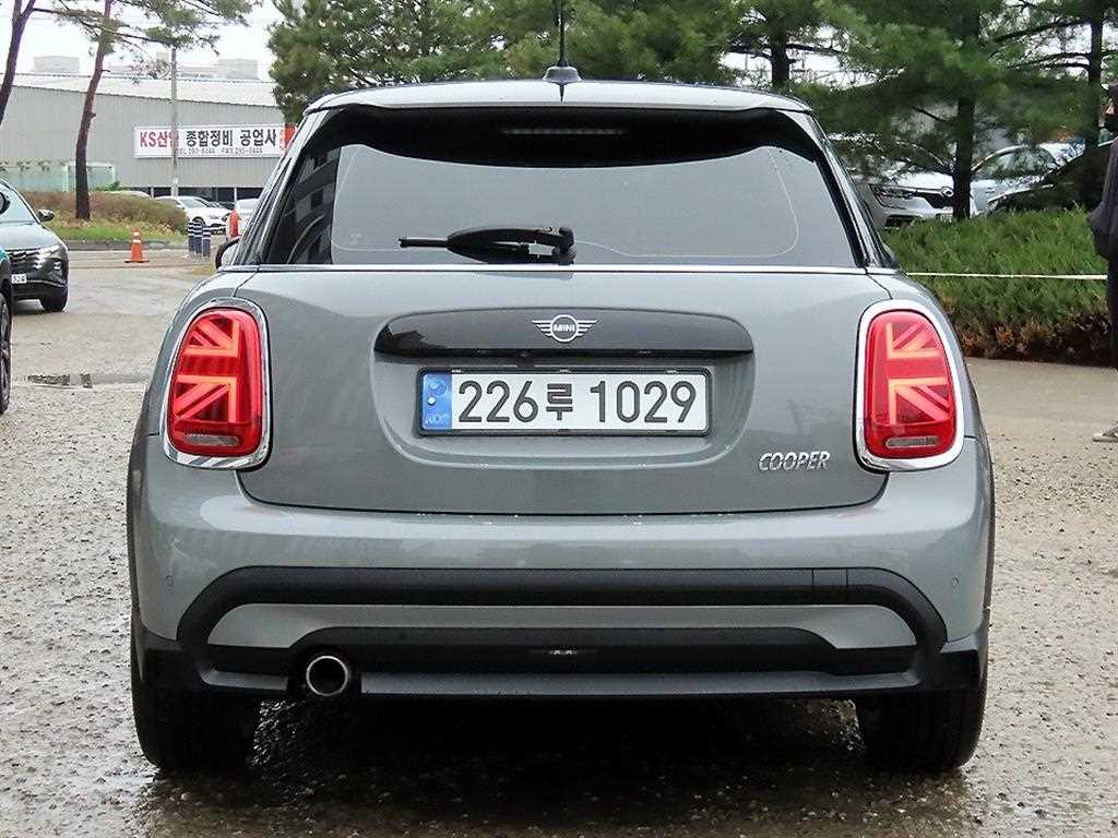Mini Cooper - Vista 4