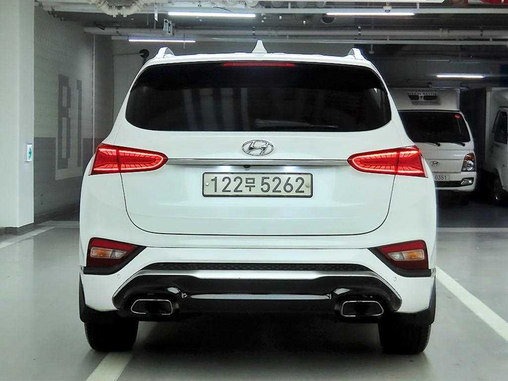 HYUNDAI Santa Fe - Vista 3