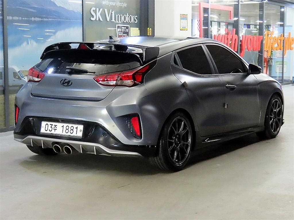 HYUNDAI Veloster - Vista 4