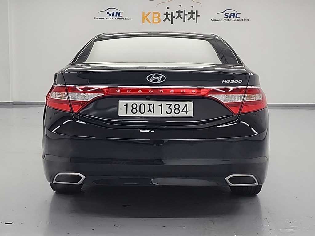 HYUNDAI Grandeur - Vista 3