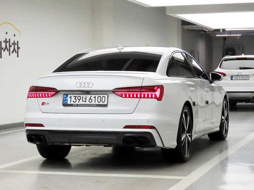Audi S6 - Vista 4