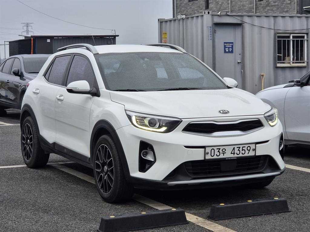 KIA Stonic - Vista 2