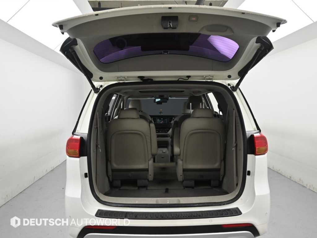 KIA Carnival 2016 Blanco - Importación desde Corea - HF Imports Iquique - Foto 19