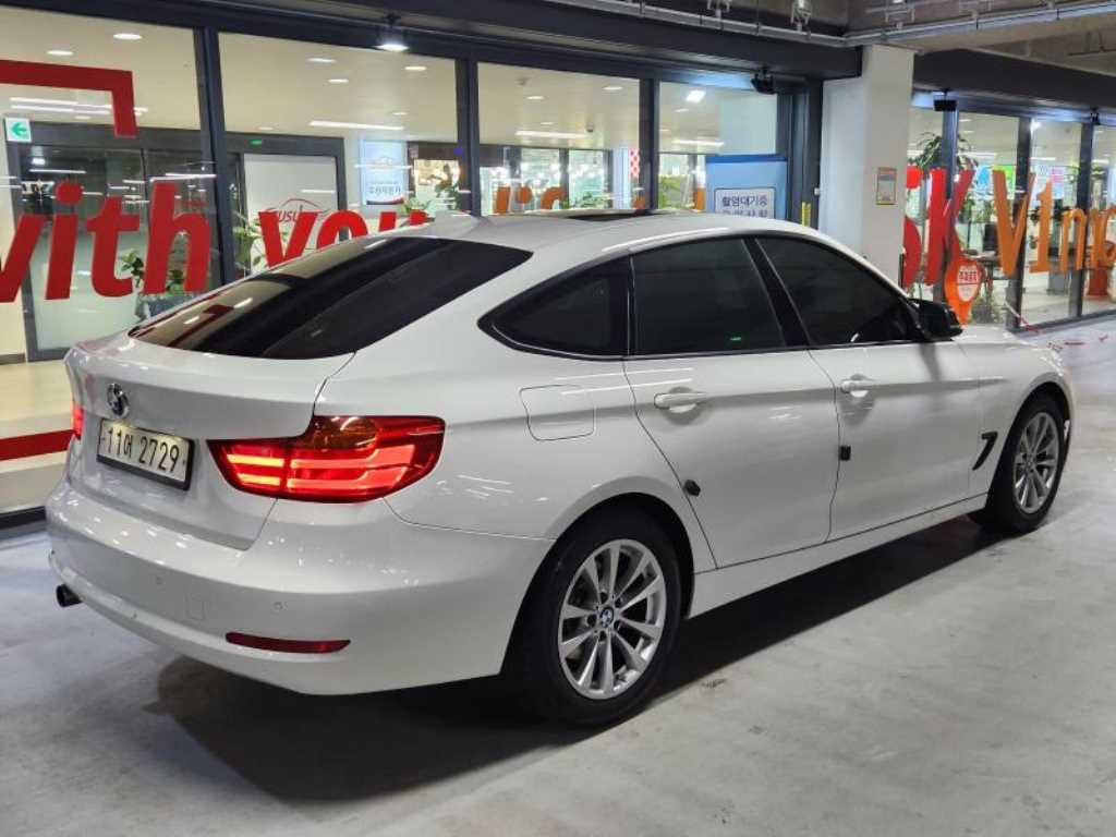 BMW Gran Turismo - Vista 5