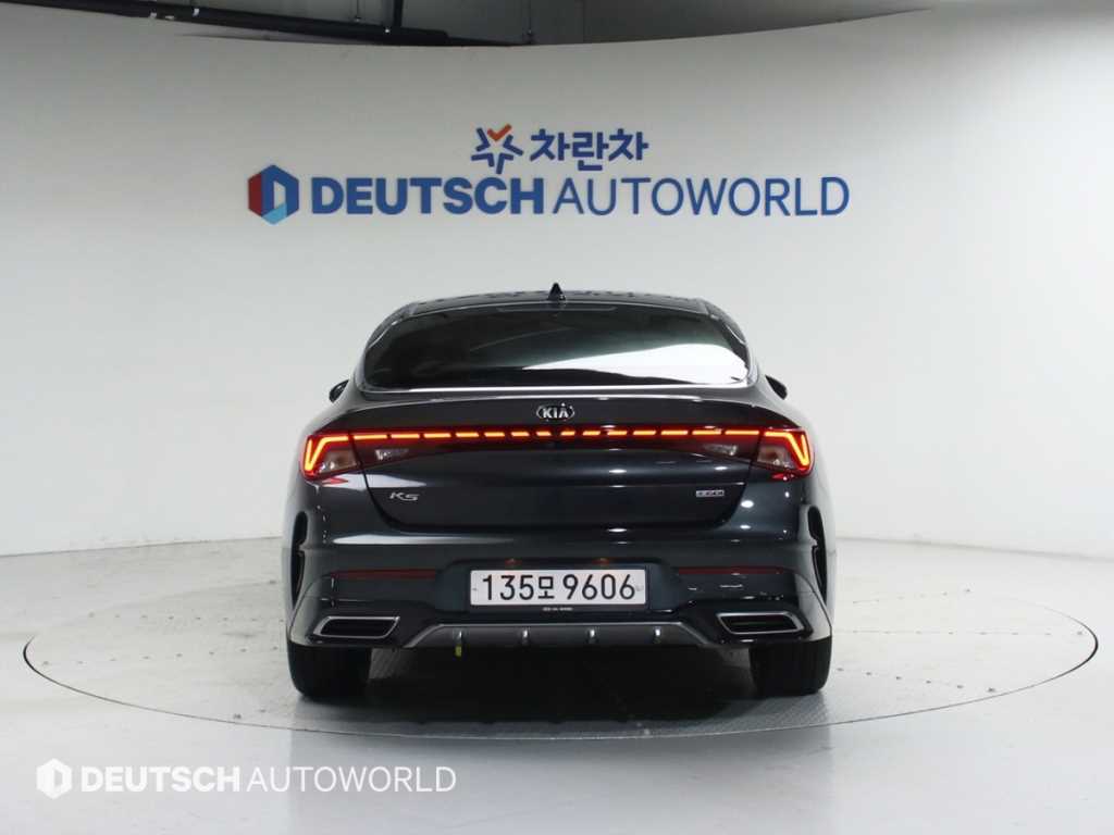 KIA K5 - Vista 4