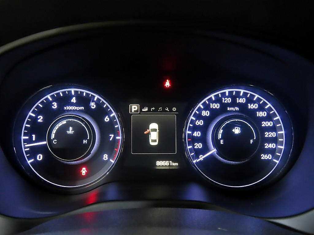 HYUNDAI Aslan - Vista 9