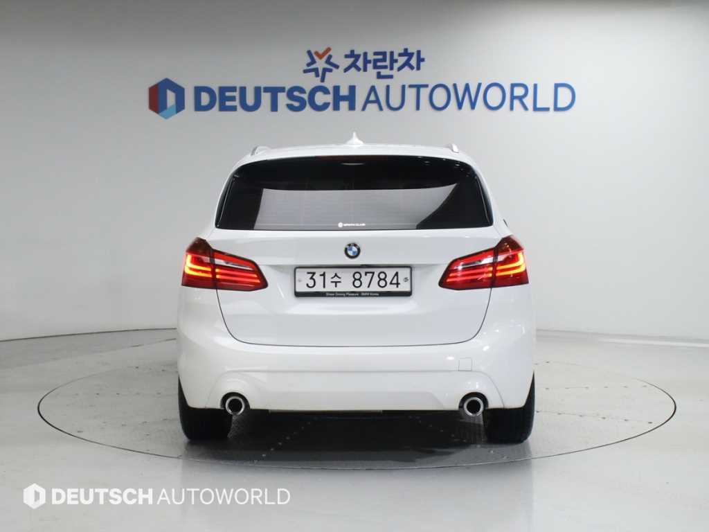 BMW 2 series - Vista 4