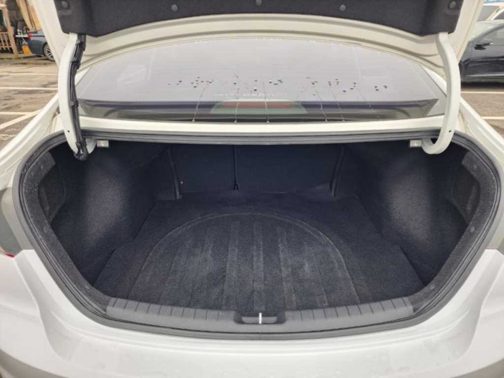 HYUNDAI Avante 2016 Blanco - Importación desde Corea - HF Imports Iquique - Foto 20